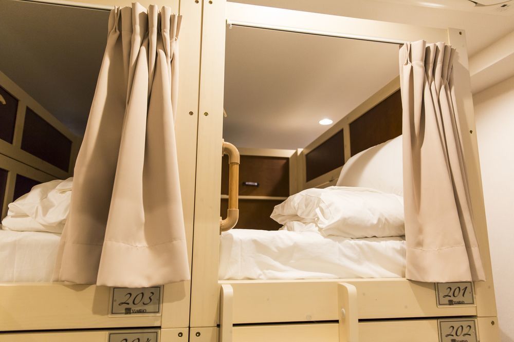 Hostel Viaggio Osaka Bagian luar foto