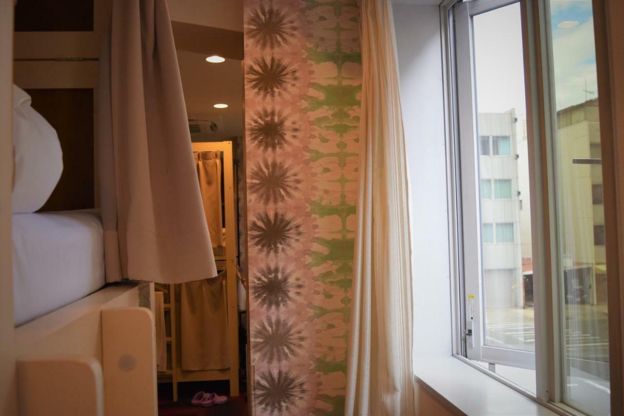 Hostel Viaggio Osaka Bagian luar foto