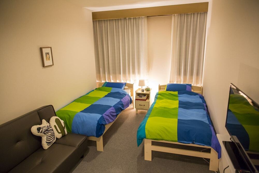 Hostel Viaggio Osaka Bagian luar foto