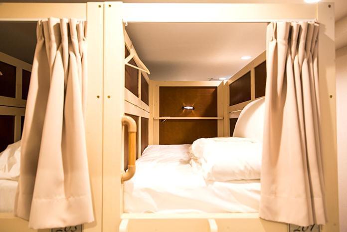 Hostel Viaggio Osaka Bagian luar foto